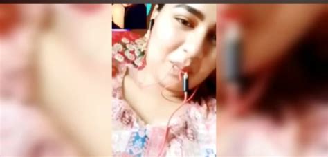 aliza seher leaked video|Aliza Sehers Viral MMS full Video